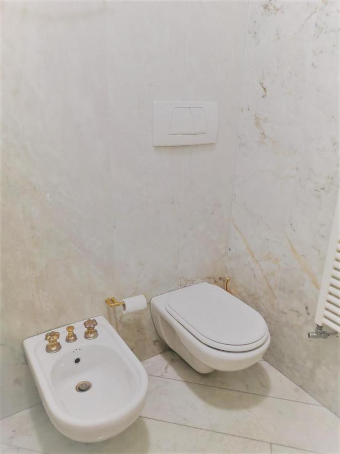 Trevi Nice Holiday - Luxury Apartment Рим Екстериор снимка